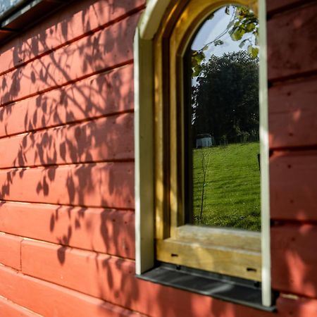 LierneuxLa Tiny House De La Bergerie别墅 外观 照片