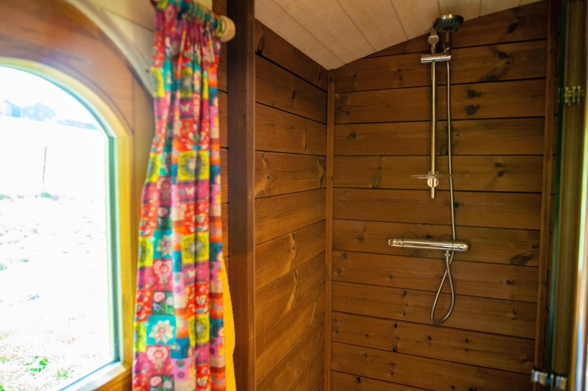 LierneuxLa Tiny House De La Bergerie别墅 外观 照片