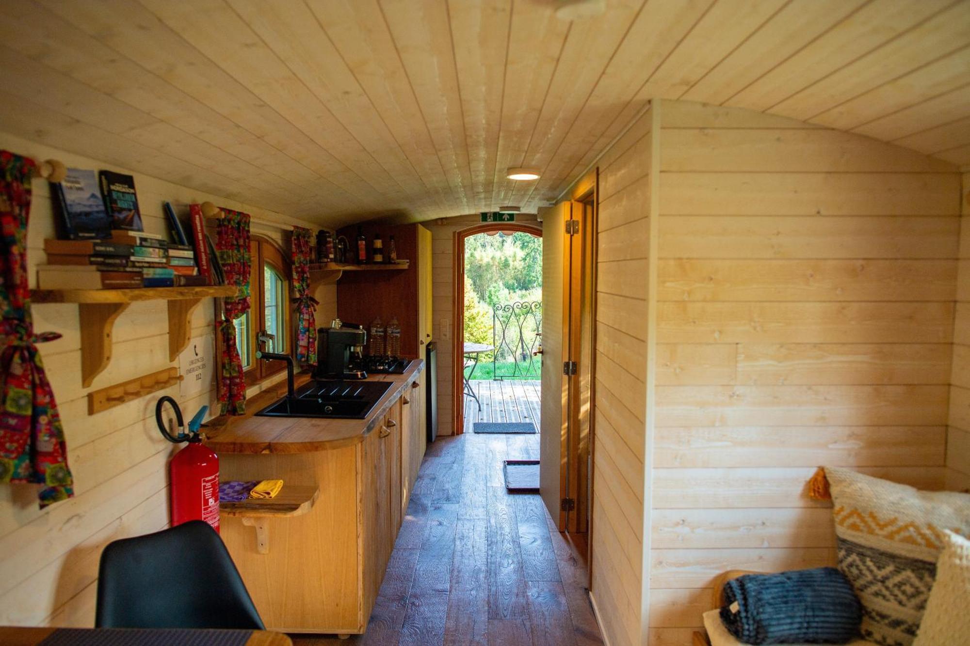 LierneuxLa Tiny House De La Bergerie别墅 外观 照片