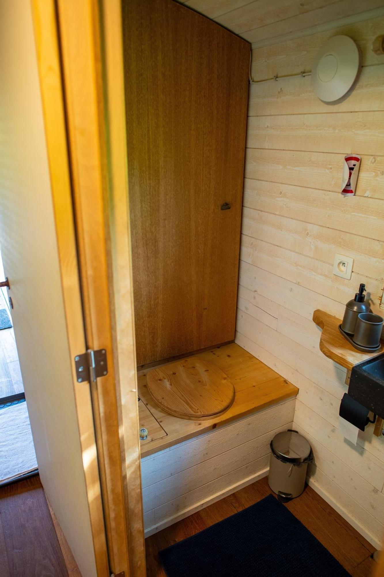 LierneuxLa Tiny House De La Bergerie别墅 外观 照片