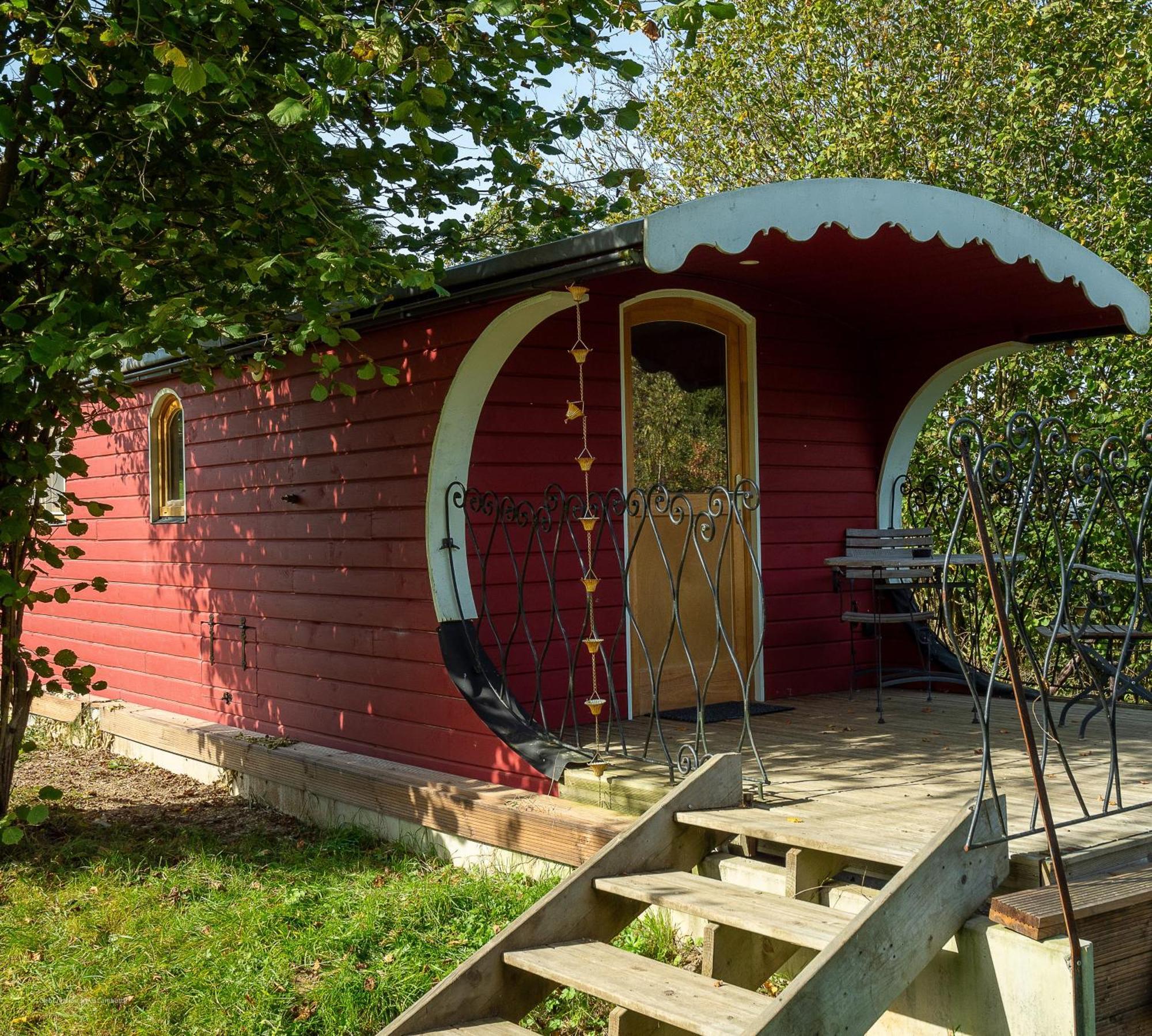 LierneuxLa Tiny House De La Bergerie别墅 外观 照片